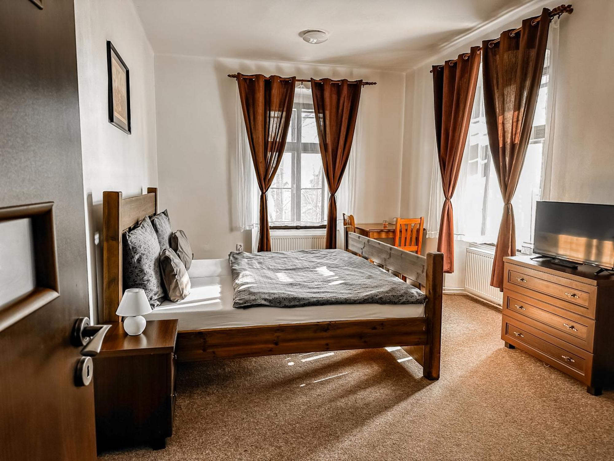Stara Posta Hotel Telnice Ngoại thất bức ảnh